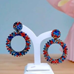 🎀NWT Color Fashionista Loop Earrings